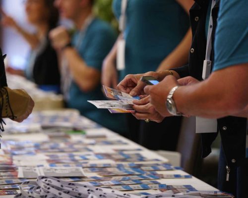 2019-name-tag-table